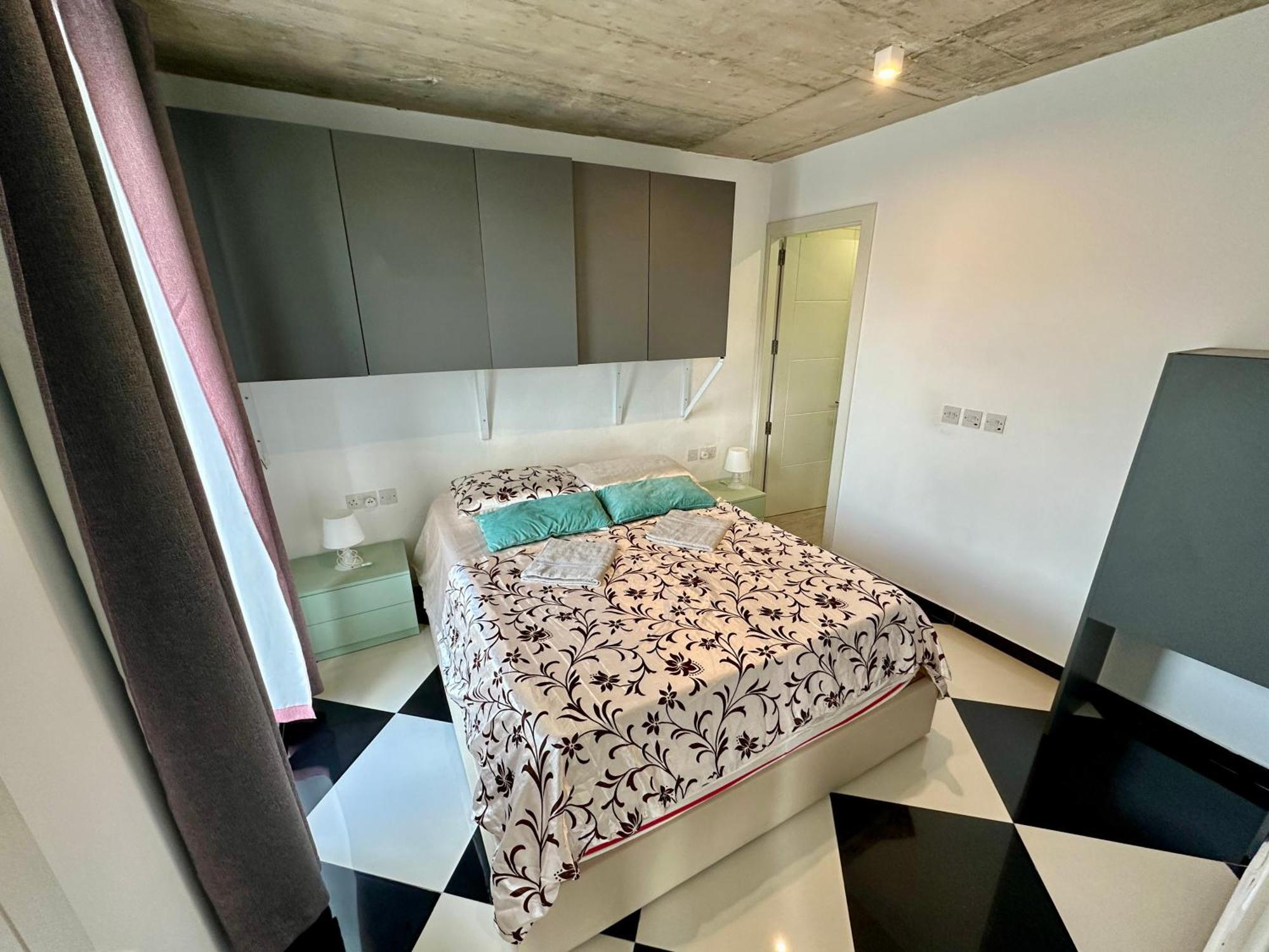 Paceville Sea View Penthouse With Jacuzzi! San Ġiljan Extérieur photo